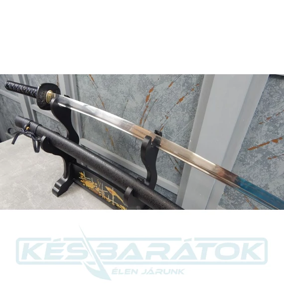 kojiro-wather-dragon-katana-leather-3