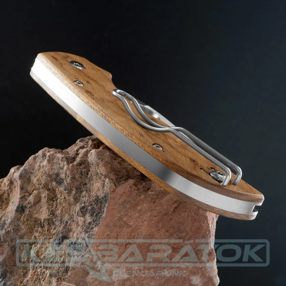 spyderco-chaparral-slipit-birdseye-maple-plainedge-zsebkes-c152nlwdp-4