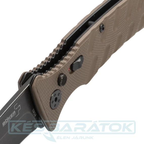boker-plus-strike-droppoint-coyote-zsebkes-01bo424-7
